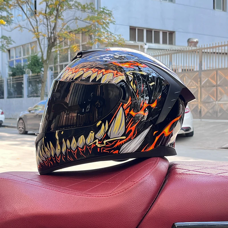 Motorcycle Full Face Helmet Carbon Fiber Black Pattern Certified Safety Racing Helmet DOT - Image 7