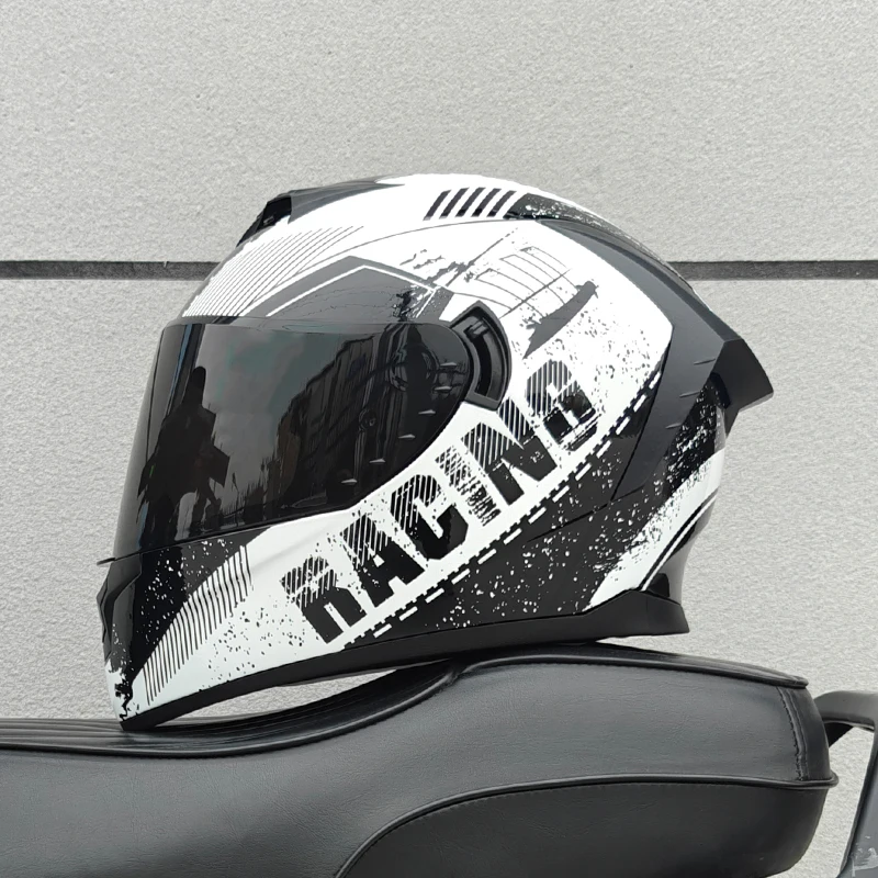 Motorcycle Full Face Helmet Carbon Fiber Black Pattern Certified Safety Racing Helmet DOT - Image 5